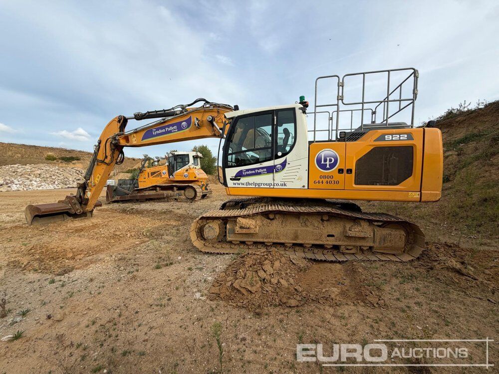 2019 Liebherr R922LC - Pelle: photos 1 2019 Liebherr R922LC - Pelle: photos 1
