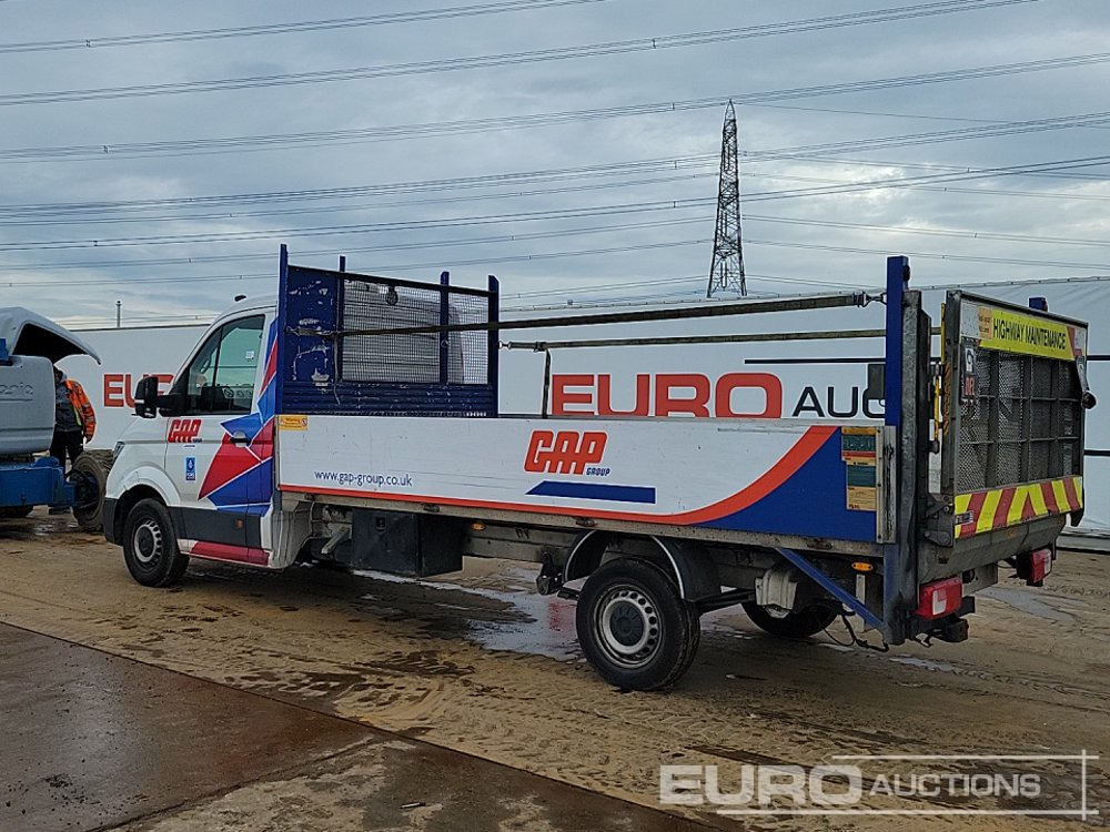 2019 Volkswagen Crafter CR35 - Fourgon plateau: photos 3 2019 Volkswagen Crafter CR35 - Fourgon plateau: photos 3