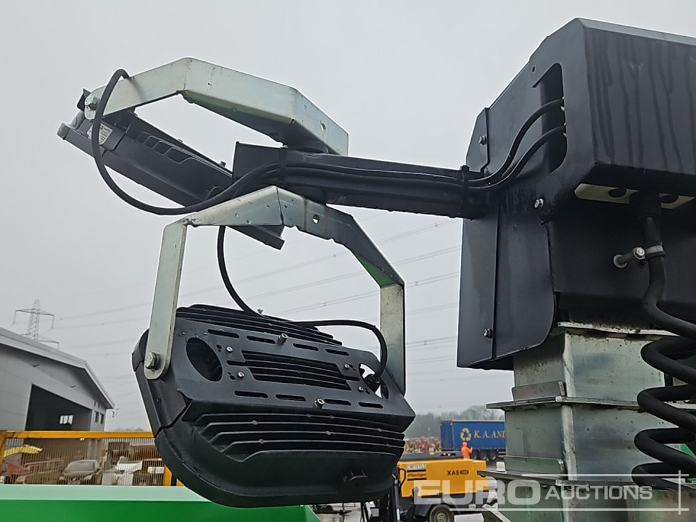 Mat d'éclairage 2020 Generac V20: photos 28 Mat d'éclairage 2020 Generac V20: photos 28