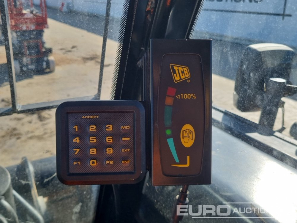 Chariot télescopique 2020 JCB 520-40: photos 28
