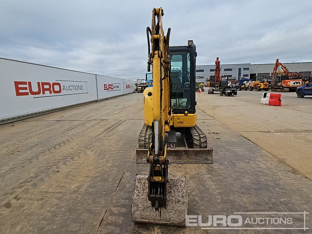 Mini pelle 2020 Komatsu PC26MR-3: photos 8