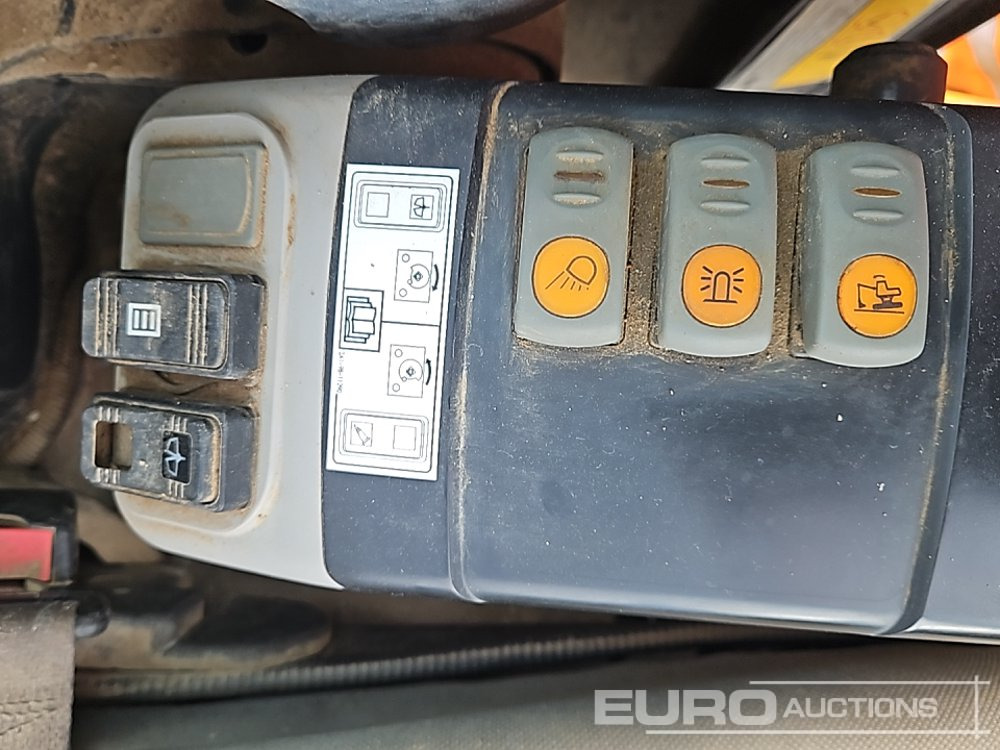 Mini pelle 2020 Komatsu PC26MR-3: photos 37