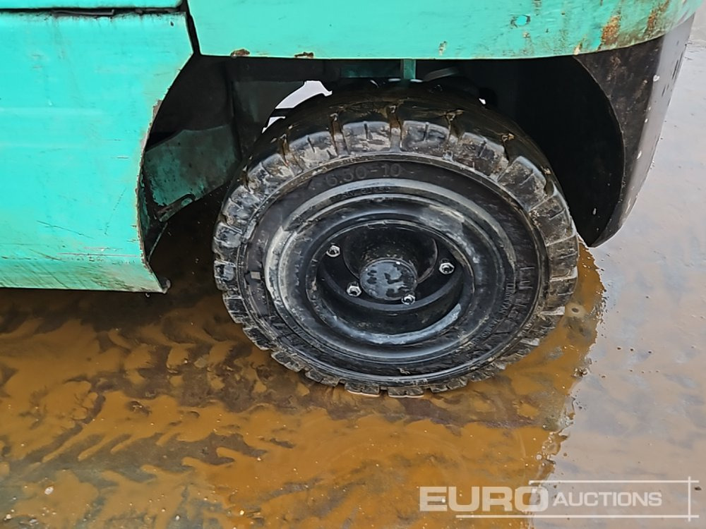 Chariot élévateur 2020 Mitsubishi FD30NT: photos 10