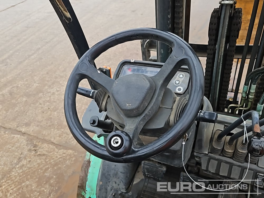 Chariot élévateur 2020 Mitsubishi FD30NT: photos 35