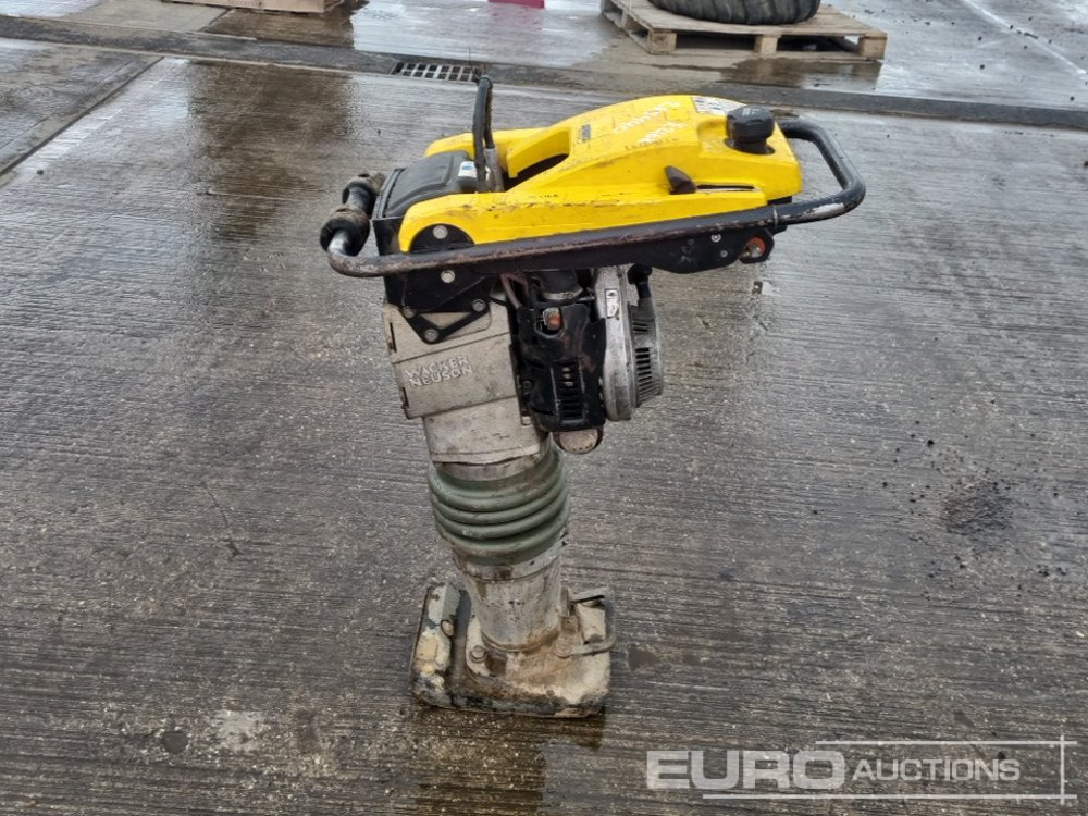 2020 Wacker Neuson BS60-2 - Travaux routiers: photos 2 2020 Wacker Neuson BS60-2 - Travaux routiers: photos 2