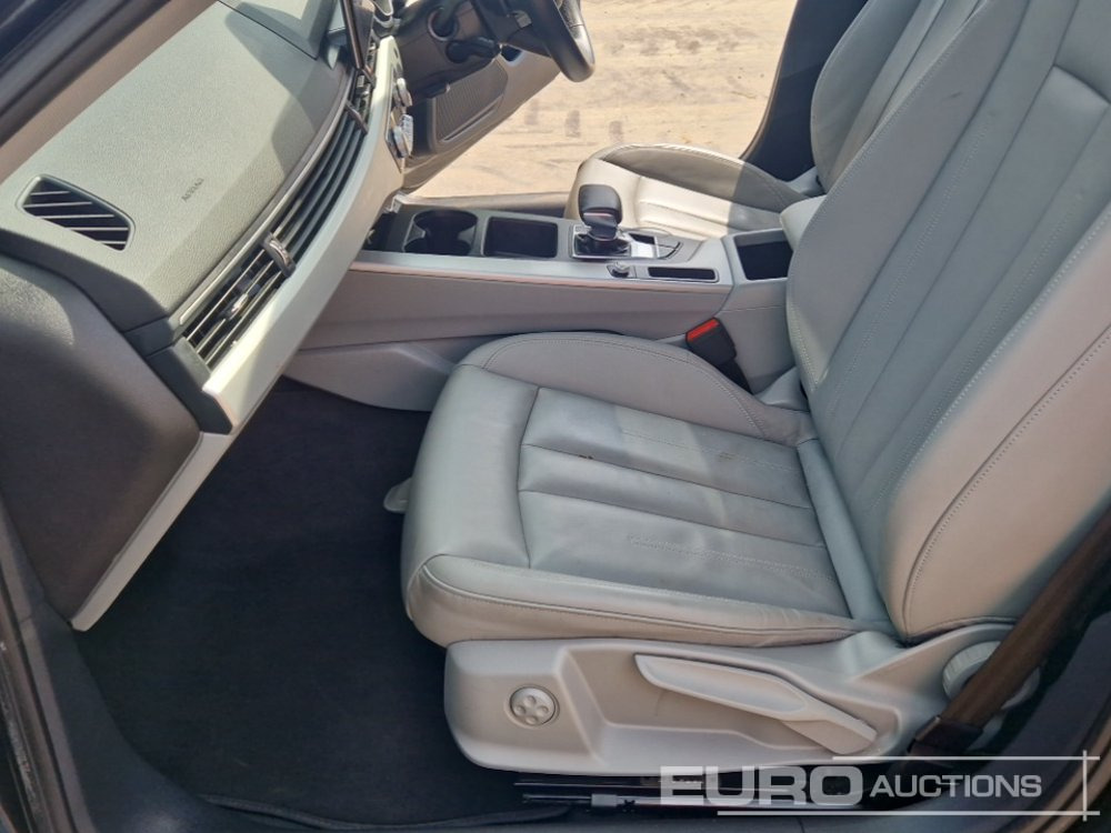 Voiture 2021 Audi A4: photos 24