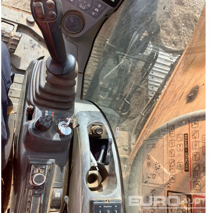 Pelle sur chenille 2021 Case CX130D: photos 9