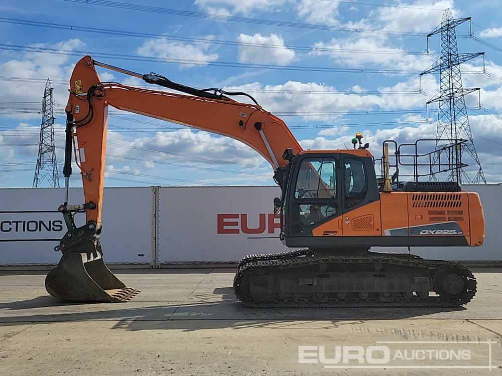 2021 Doosan DX225LC-5 - Pelle sur chenille: photos 2 2021 Doosan DX225LC-5 - Pelle sur chenille: photos 2