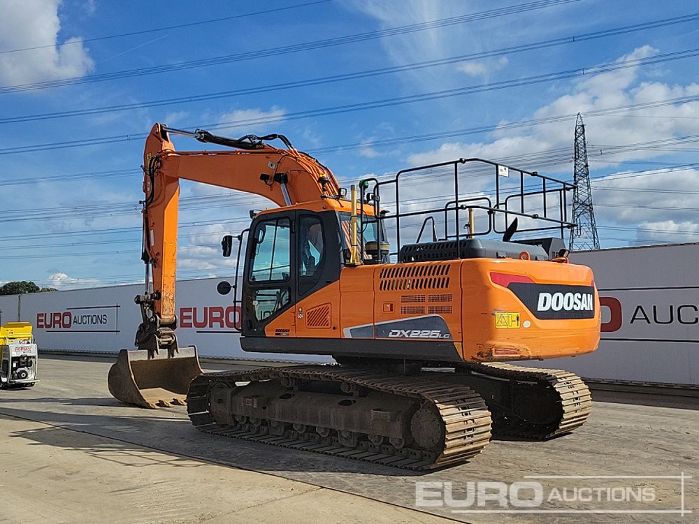 2021 Doosan DX225LC-5 - Pelle sur chenille: photos 3 2021 Doosan DX225LC-5 - Pelle sur chenille: photos 3