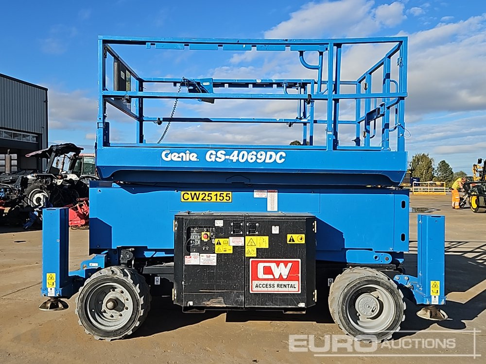 2021 Genie GS4069DC - Nacelle: photos 2 2021 Genie GS4069DC - Nacelle: photos 2