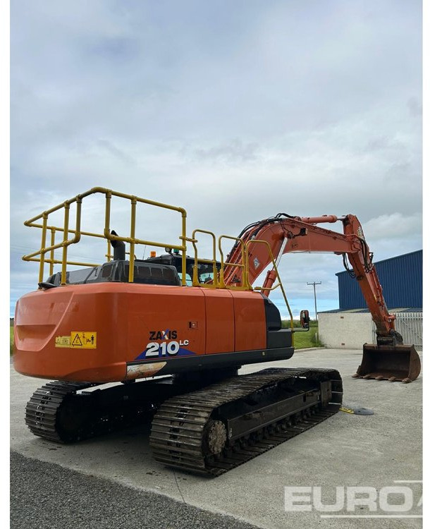 2021 Hitachi ZX210LC-6 - Pelle sur chenille: photos 4 2021 Hitachi ZX210LC-6 - Pelle sur chenille: photos 4