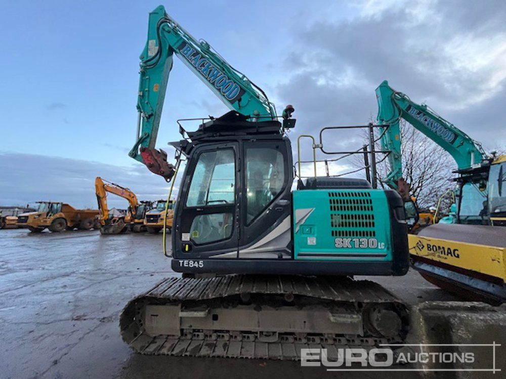 2022 Kobelco SK130LC-11 - Pelle sur chenille: photos 2 2022 Kobelco SK130LC-11 - Pelle sur chenille: photos 2