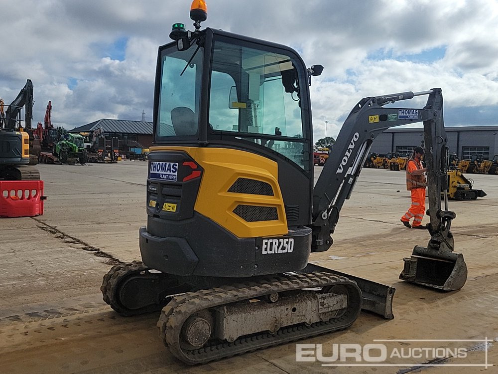 2022 Volvo ECR25D - Mini pelle: photos 5 2022 Volvo ECR25D - Mini pelle: photos 5