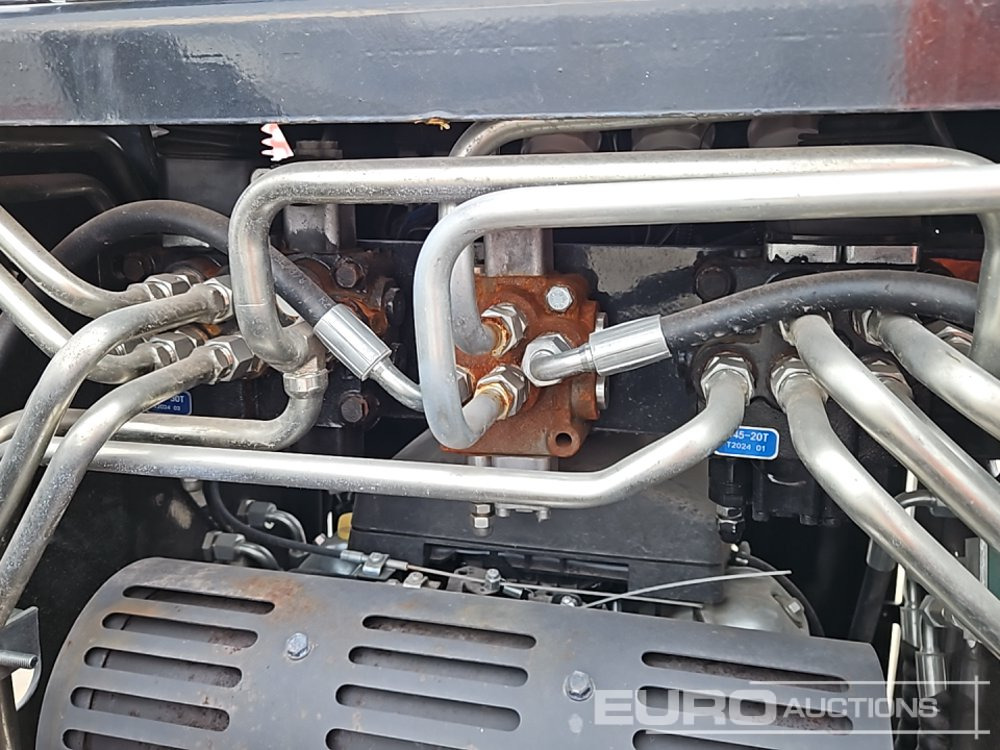 Mini chargeuse 2024 Huawai JW480: photos 28