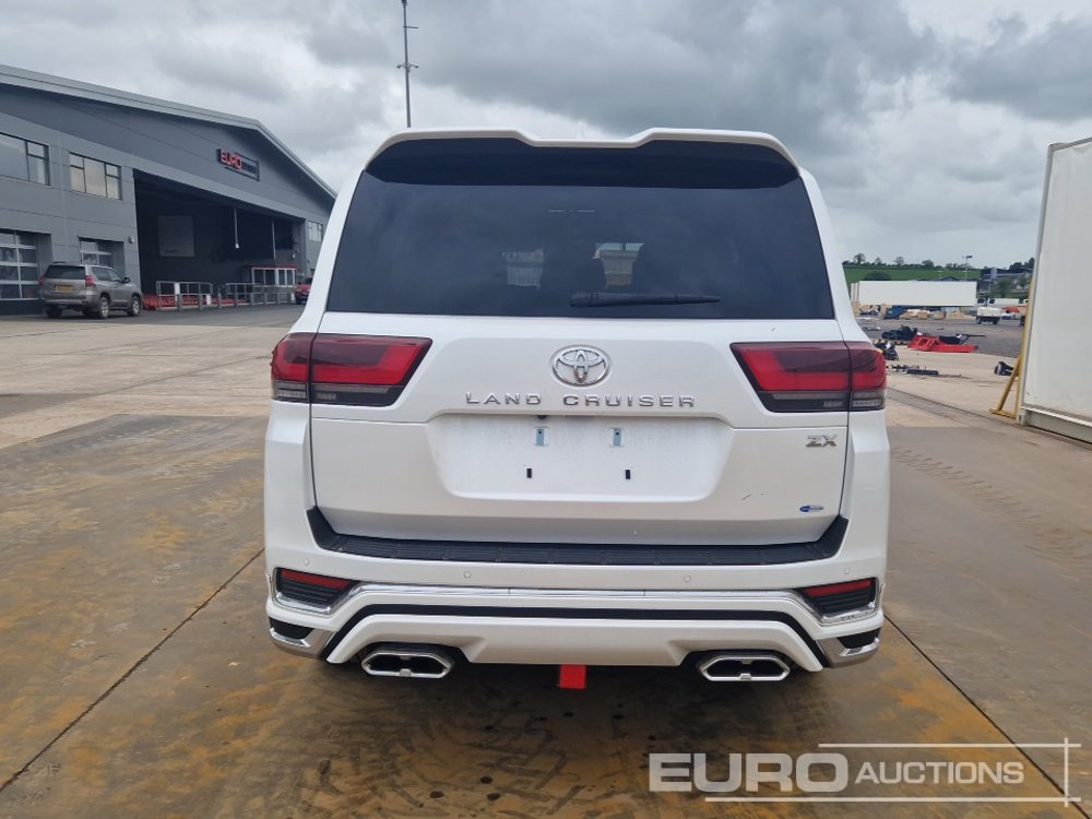2024 Toyota Land Cruiser - SUV: photos 4 2024 Toyota Land Cruiser - SUV: photos 4