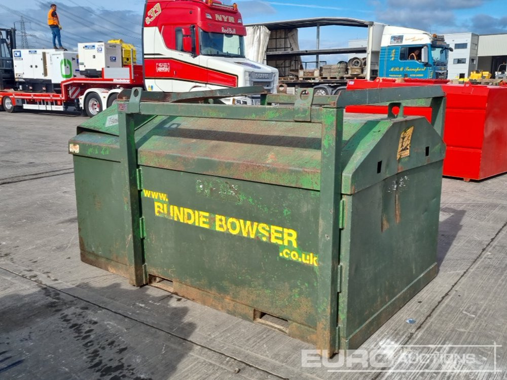 2250 Litre Bunded Fuel Bowser, Electric Pump - Cuve de stockage: photos 5 2250 Litre Bunded Fuel Bowser, Electric Pump - Cuve de stockage: photos 5