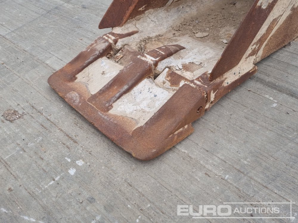 Godet 24" Digging Bucket 80mm Pin to suit 20 Ton Excavator: photos 9
