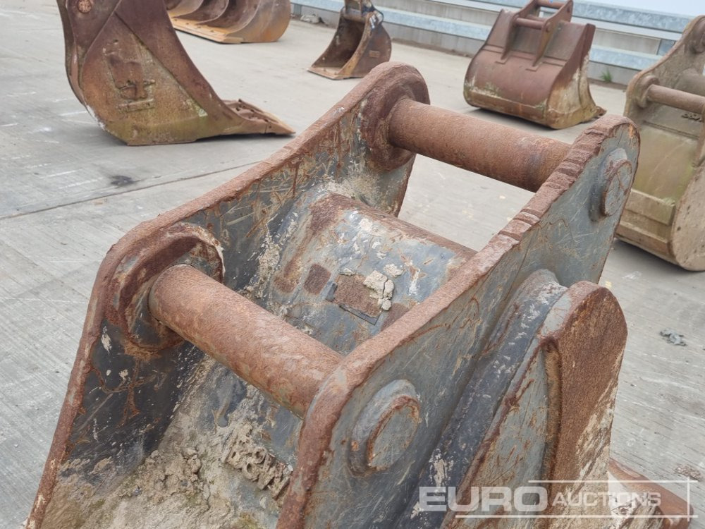 Godet 24" Digging Bucket 80mm Pin to suit 20 Ton Excavator: photos 13