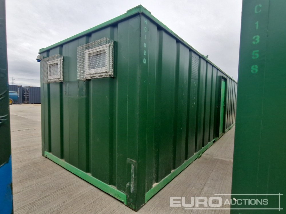 32' x 10' Drying Room (Cannot Be Reconsigned) - Conteneur maritime: photos 5 32' x 10' Drying Room (Cannot Be Reconsigned) - Conteneur maritime: photos 5
