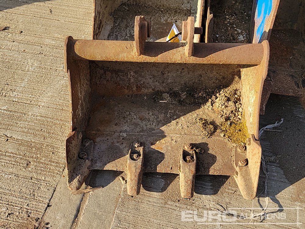 Godet 36", 24", 18", 12", 10" Digging Bucket 30-40mm Pin to suit Mini Excavator: photos 9