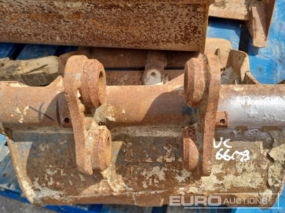 Godet 36" Ditching, 24", 18" Digging Bucket 30mm Pin to suit Mini Excavator: photos 15