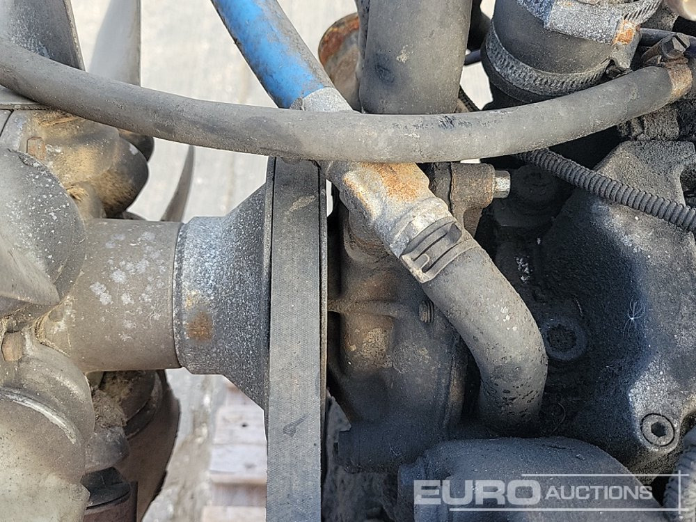 Moteur 4 Cylinder Engine, Pump: photos 18