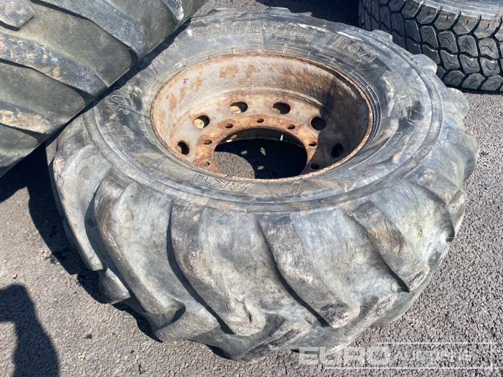 500/60-22.5 Tyre & Rim (2 of) - Pneu: photos 3 500/60-22.5 Tyre & Rim (2 of) - Pneu: photos 3