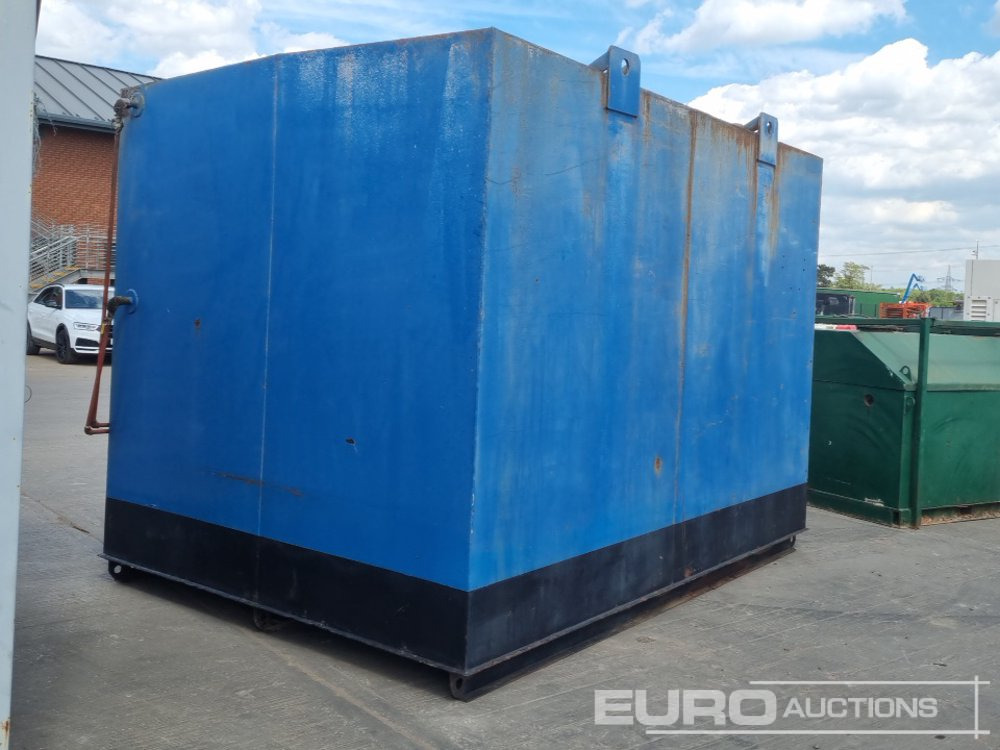 7275 Litre Static Bunded Fuel Bowser, Electric Pump - Cuve de stockage: photos 4 7275 Litre Static Bunded Fuel Bowser, Electric Pump - Cuve de stockage: photos 4