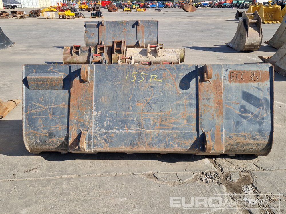 90" Loading Bucket to suit Telehandler - Godet: photos 4 90" Loading Bucket to suit Telehandler - Godet: photos 4