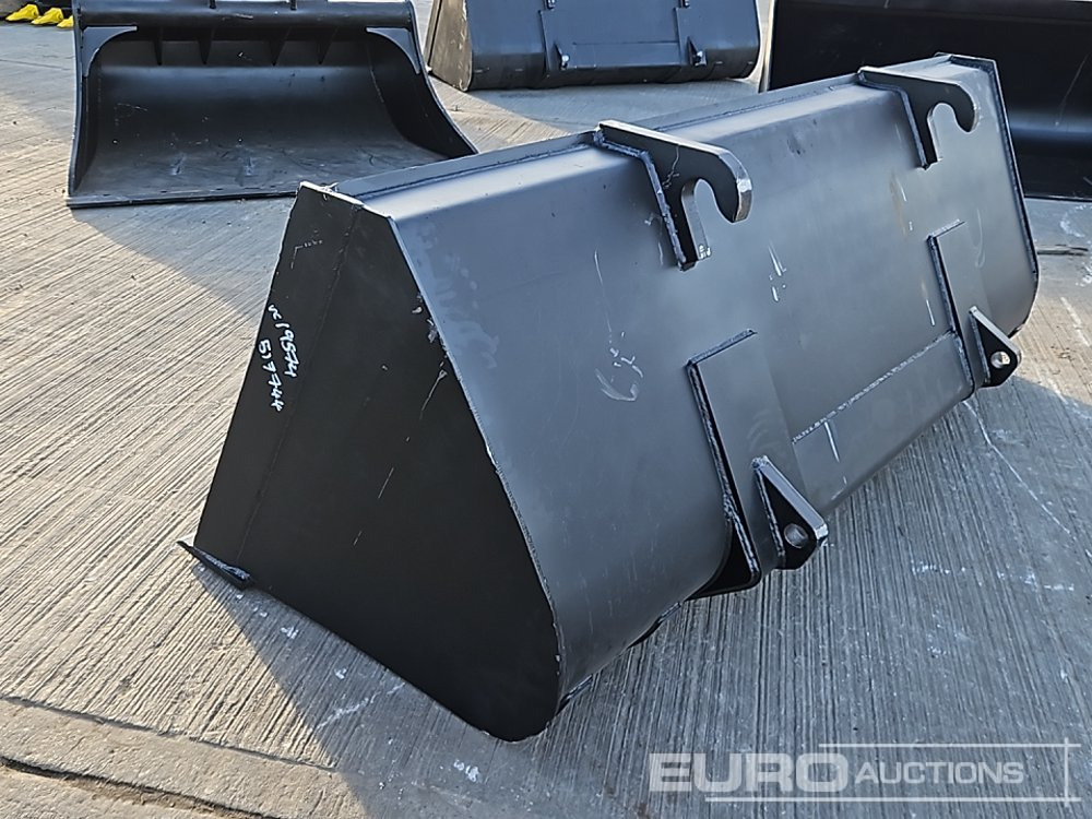 90" Loading Bucket to suit Telehandler - Godet: photos 3 90" Loading Bucket to suit Telehandler - Godet: photos 3