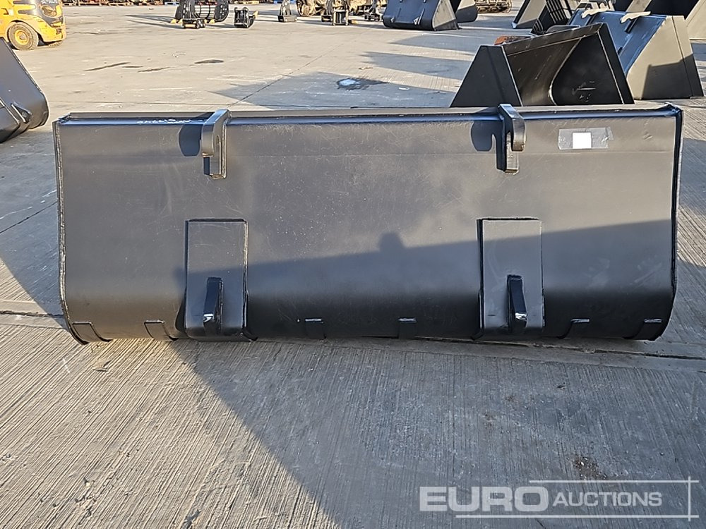 90" Loading Bucket to suit Telehandler - Godet: photos 5 90" Loading Bucket to suit Telehandler - Godet: photos 5