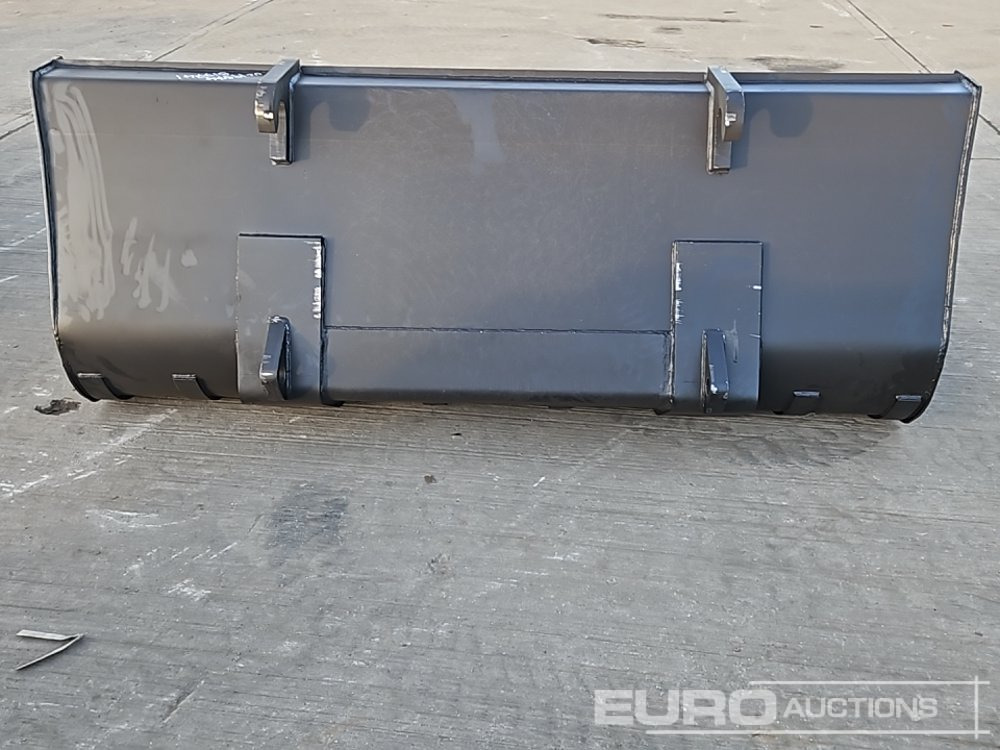 90" Loading Bucket to suit Telehandler - Godet: photos 4 90" Loading Bucket to suit Telehandler - Godet: photos 4