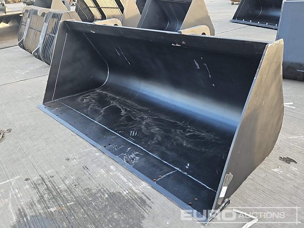 90" Loading Bucket to suit Telehandler - Godet: photos 1 90" Loading Bucket to suit Telehandler - Godet: photos 1