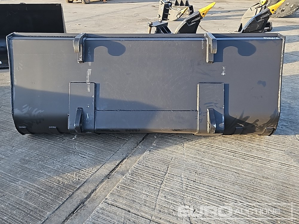 90" Loading Bucket to suit Telehandler - Godet: photos 4 90" Loading Bucket to suit Telehandler - Godet: photos 4