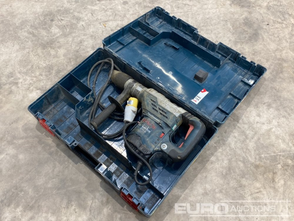 Bosch GBH5-40 DCE 110 Volt Breaker - Matériel de chantier: photos 1 Bosch GBH5-40 DCE 110 Volt Breaker - Matériel de chantier: photos 1