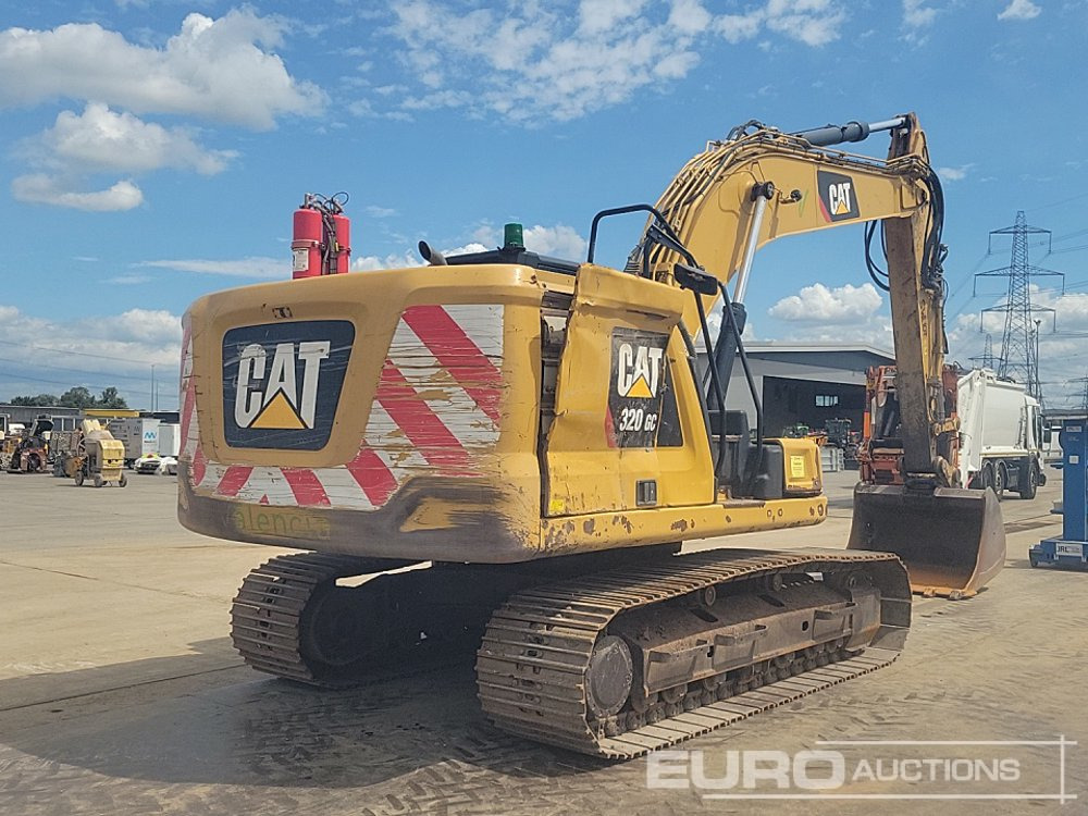 CAT 320GC - Pelle sur chenille: photos 5 CAT 320GC - Pelle sur chenille: photos 5
