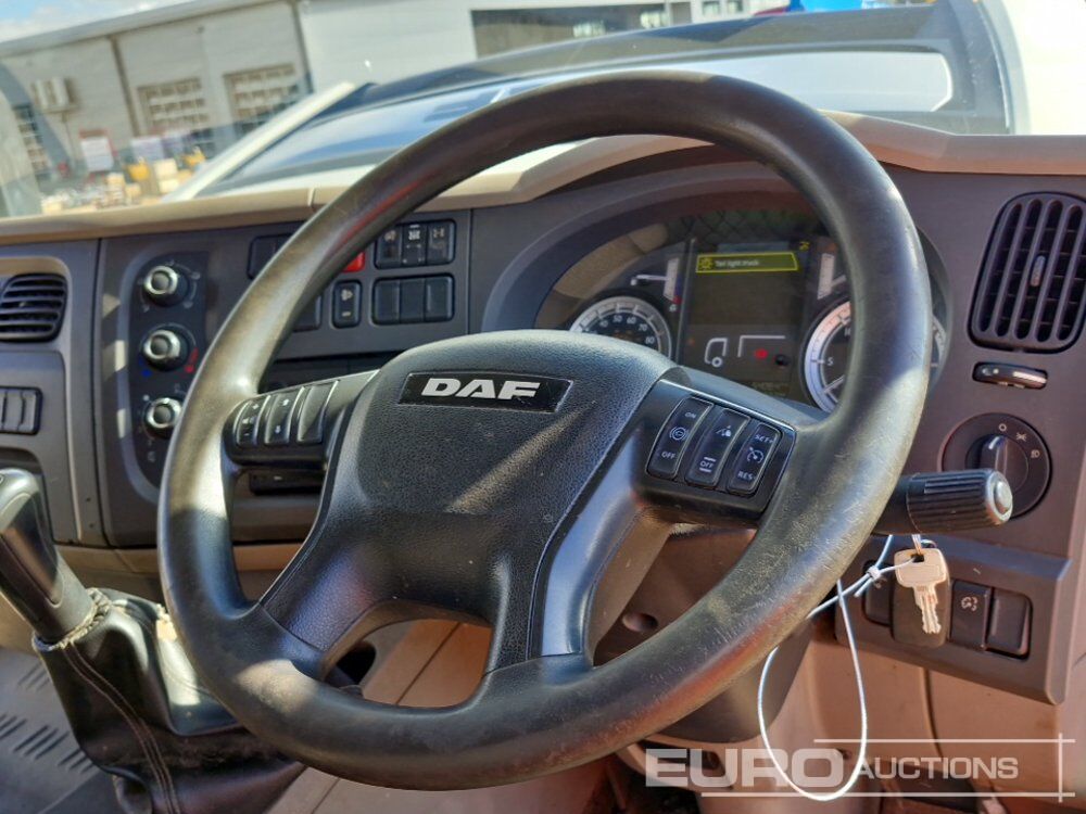 Camion fourgon DAF LF150: photos 44 Camion fourgon DAF LF150: photos 44