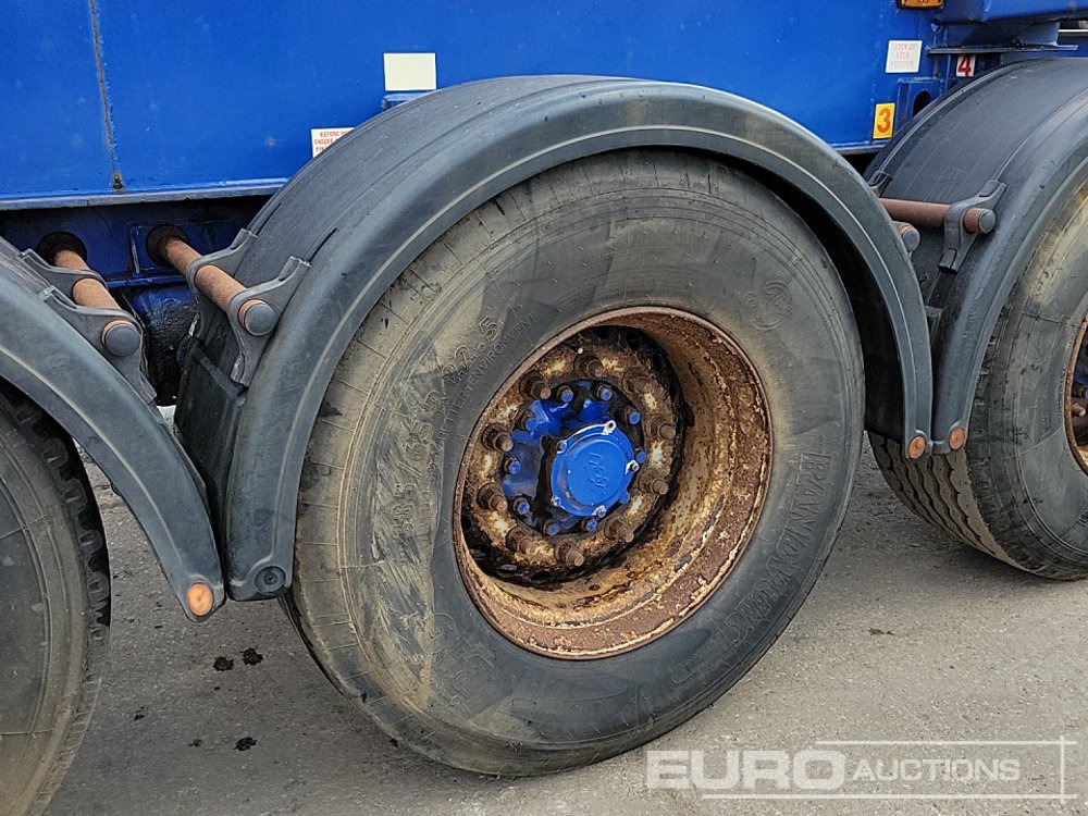 Semi-remorque plateau Dennison Trailers Tri Axle Skelton Trailer, Lift Axle: photos 10