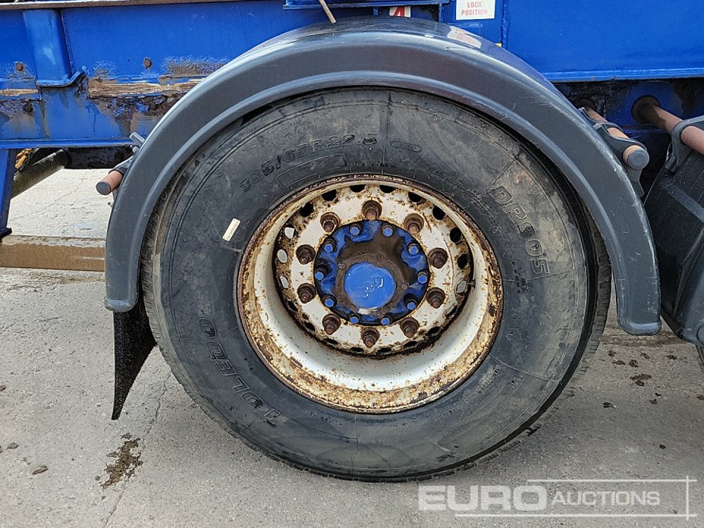 Semi-remorque plateau Dennison Trailers Tri Axle Skelton Trailer, Lift Axle: photos 12