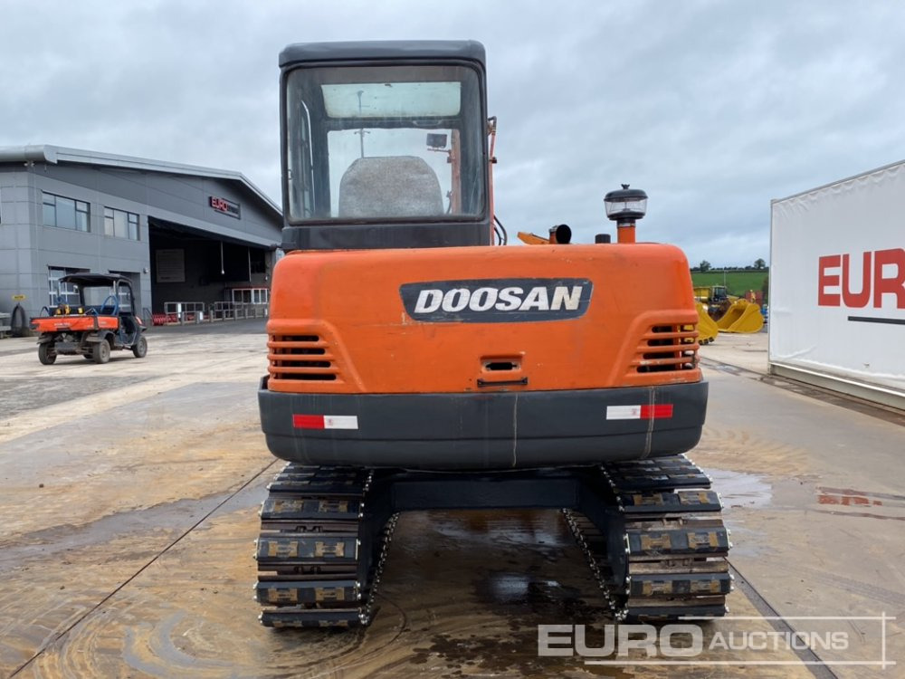 Doosan DH55-V - Mini pelle: photos 4 Doosan DH55-V - Mini pelle: photos 4