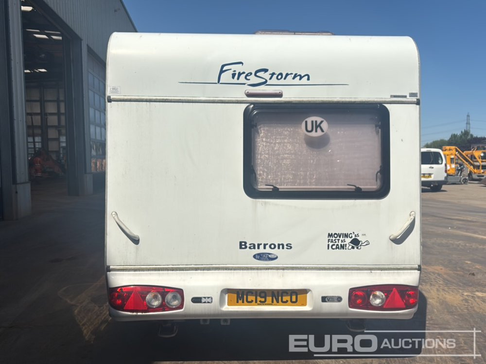 Elddis Firestorm 475 Single Axle 5 Berth Touring Caravan - Caravane: photos 4 Elddis Firestorm 475 Single Axle 5 Berth Touring Caravan - Caravane: photos 4