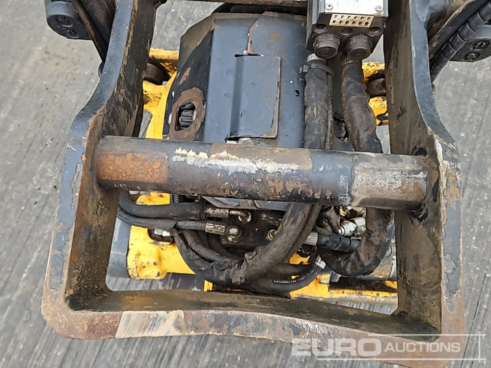 Attache rapide Engcon Hydraulic Tilt Rotator S60 Hitch to suit 12-20 Ton Excavator: photos 17