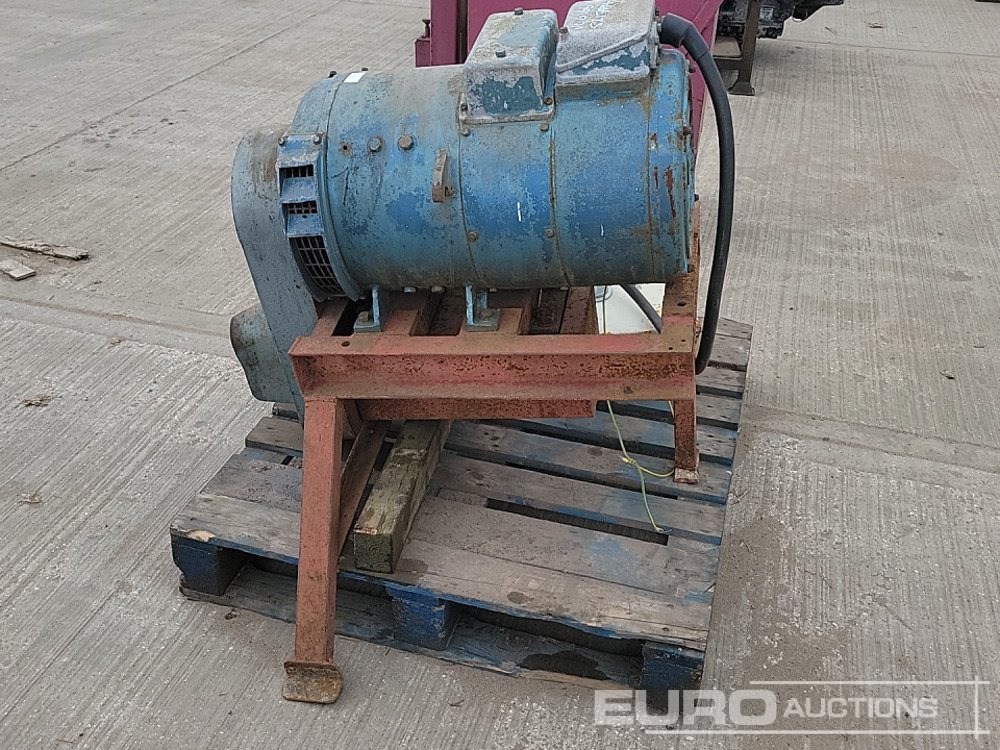 Engine PTO Driven Alternator - Groupe électrogène: photos 2 Engine PTO Driven Alternator - Groupe électrogène: photos 2