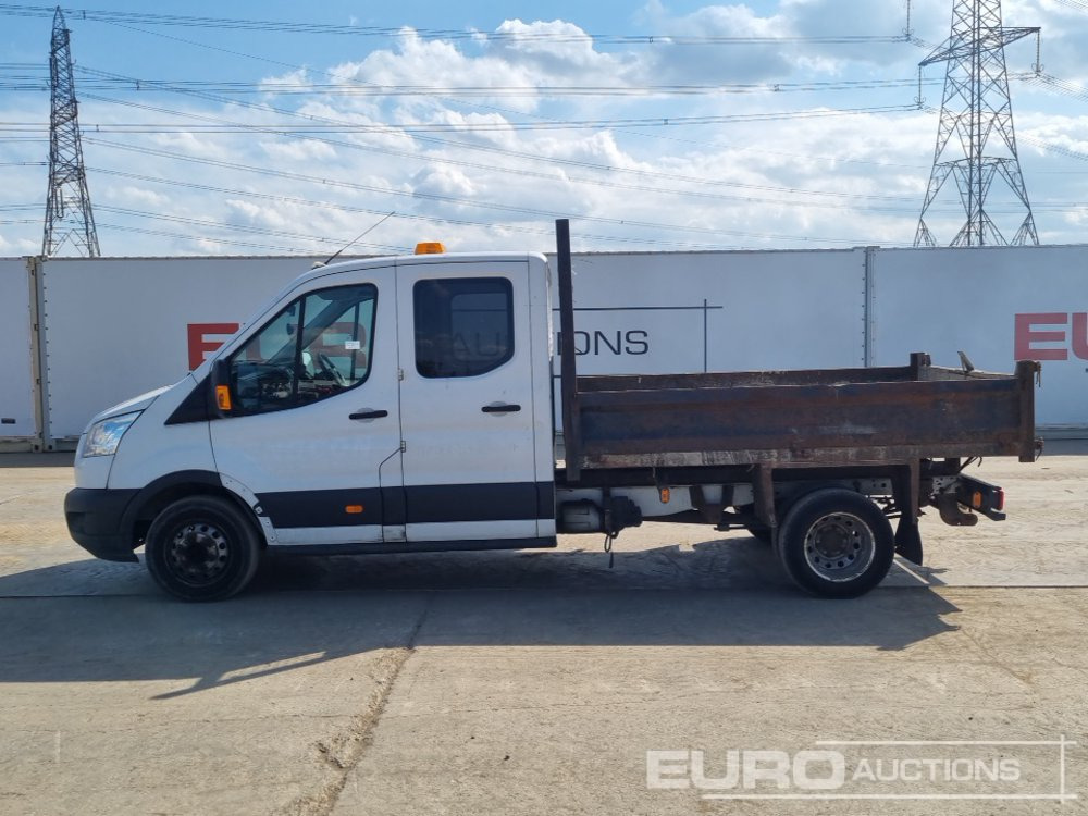 Ford Transit - Utilitaire benne: photos 2 Ford Transit - Utilitaire benne: photos 2