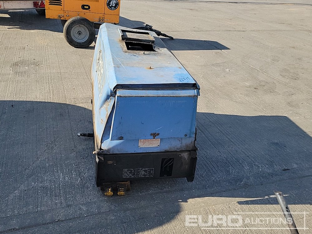 Gen Set 7 kVA Generator/ Welder, Single Cylinder Engine - Groupe électrogène: photos 4 Gen Set 7 kVA Generator/ Welder, Single Cylinder Engine - Groupe électrogène: photos 4