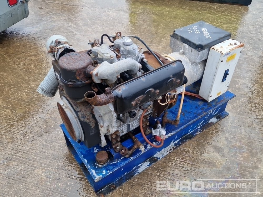 Generator, 2 Cylinder Engine - Groupe électrogène: photos 1 Generator, 2 Cylinder Engine - Groupe électrogène: photos 1