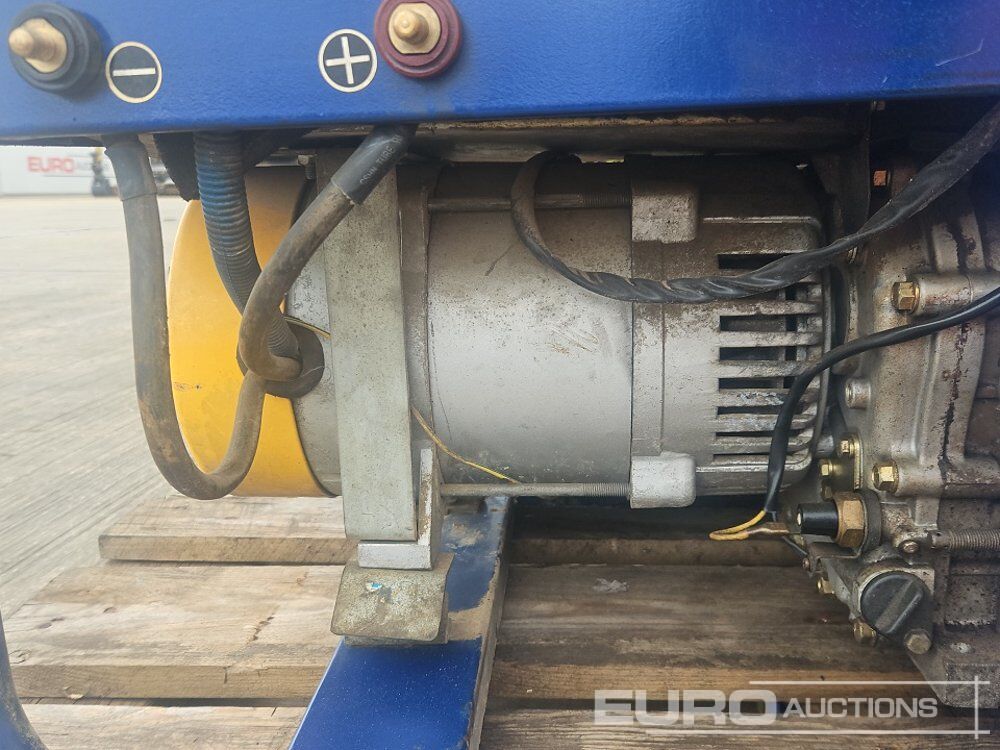Groupe électrogène Generator, Diesel Engine: photos 13 Groupe électrogène Generator, Diesel Engine: photos 13