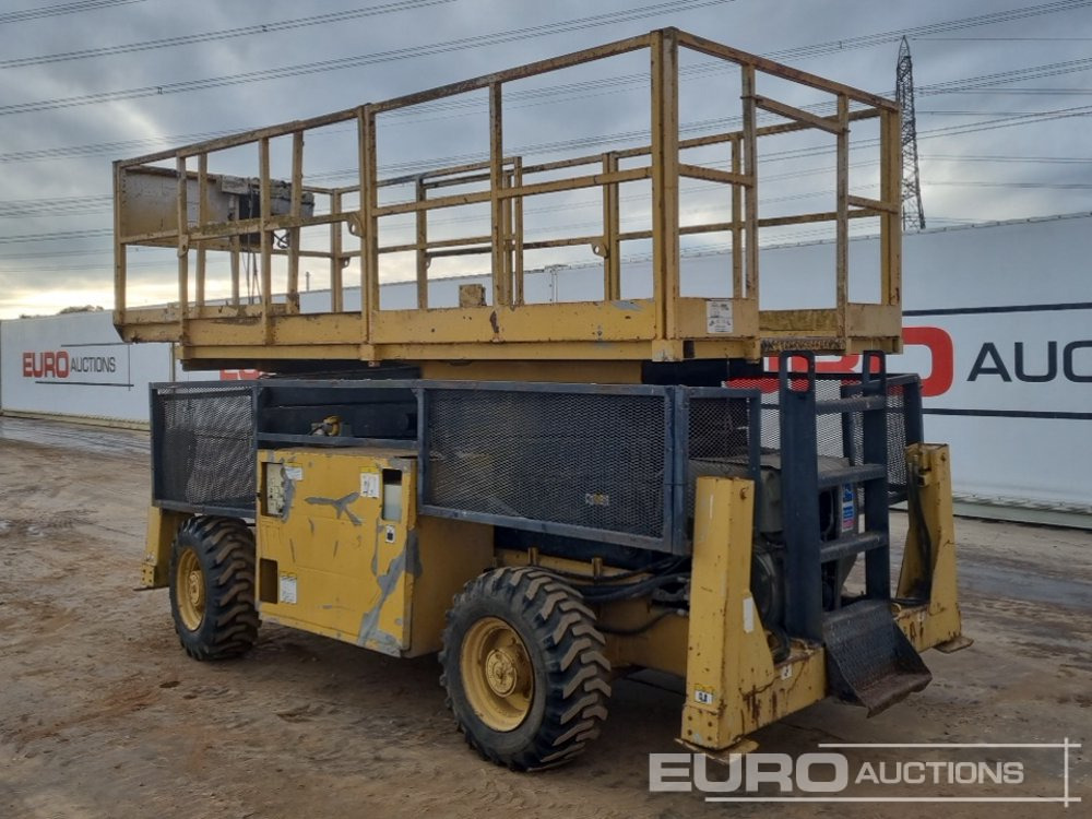 Grove 4x4 Diesel Scissor Lift (Runs, Top Controller Parts Missing) - Nacelle: photos 3 Grove 4x4 Diesel Scissor Lift (Runs, Top Controller Parts Missing) - Nacelle: photos 3