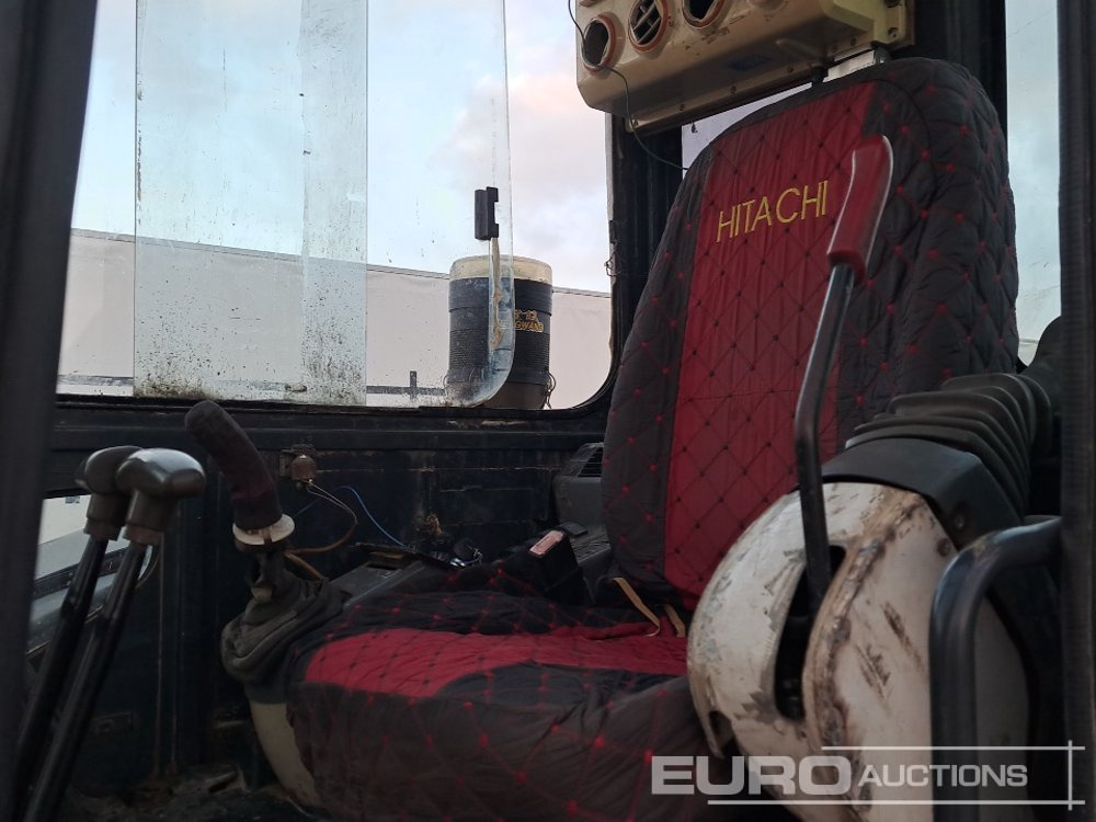 Mini pelle Hitachi ZX65USB-3F: photos 36 Mini pelle Hitachi ZX65USB-3F: photos 36