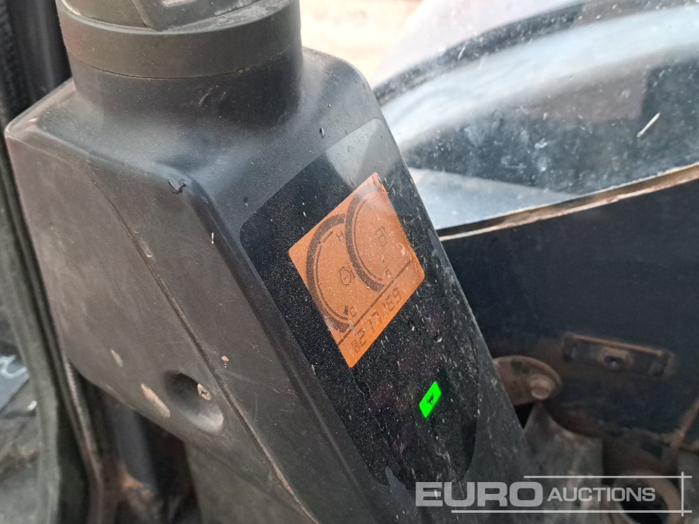 Mini pelle Hitachi ZX65USB-3F: photos 39 Mini pelle Hitachi ZX65USB-3F: photos 39